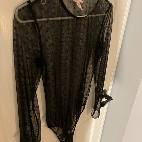 Victoria's Secret Size: Small - Picture 3 of 4